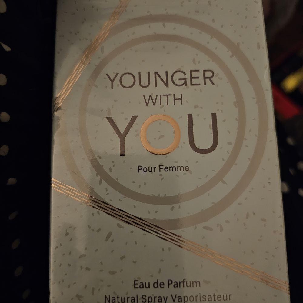 Younger With You Eau da perfume